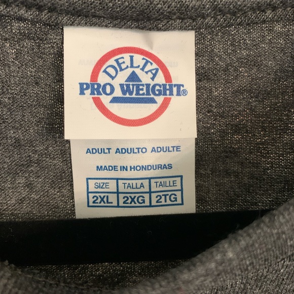 *NEW* Dk Gray Merry Christmas T-Shirt Size 2XL - Picture 4 of 5